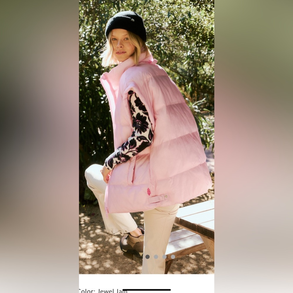 NWOT Free People Movement “In A Bubble Puffer Vest” - Picture 4 of 16